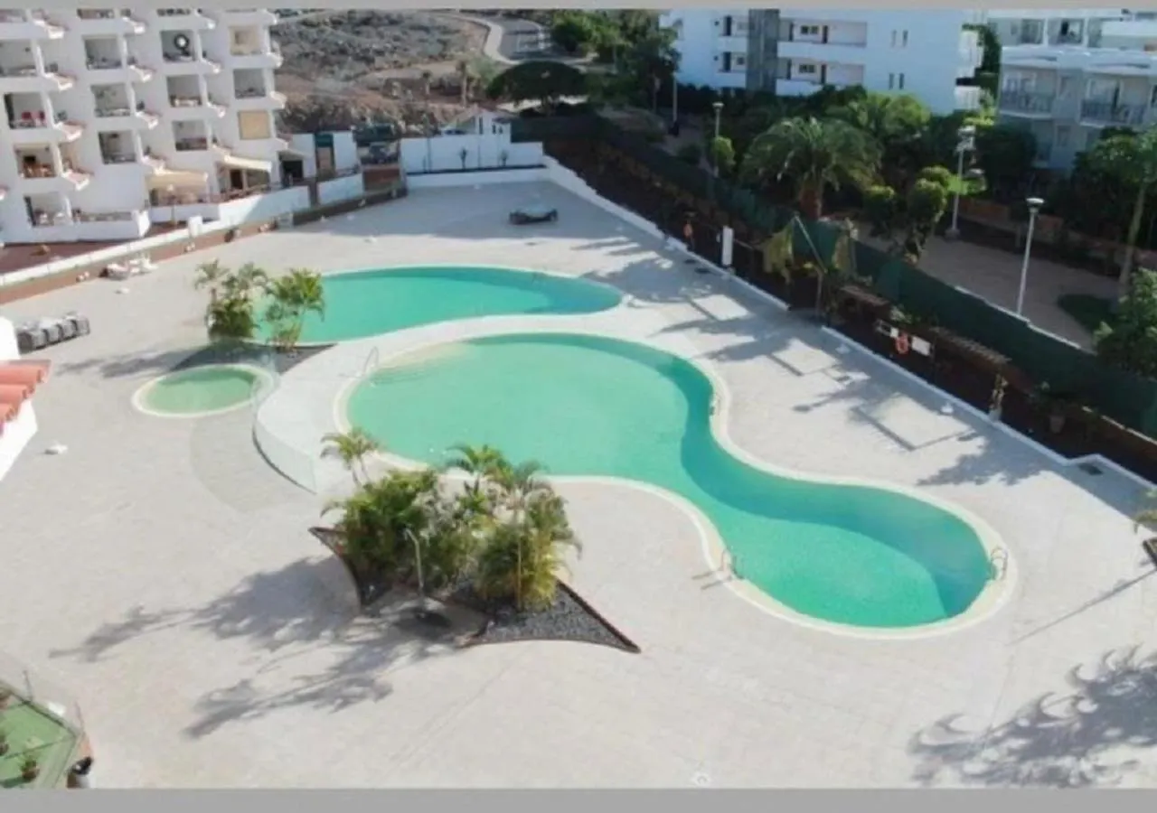 Apartamento 228 Chic studio 'San Marino' Spectacular terrace Los Cristianos  España