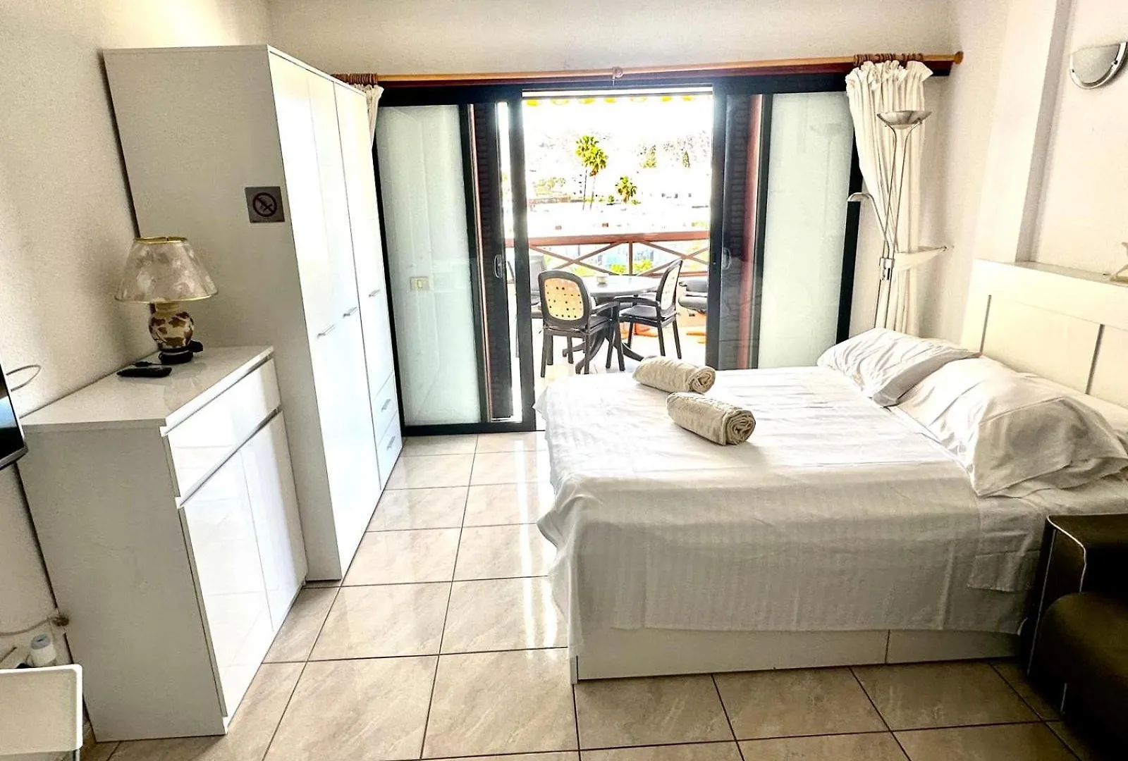 Apartment 228 Chic Studio 'San Marino' Spectacular Terrace Los Cristianos