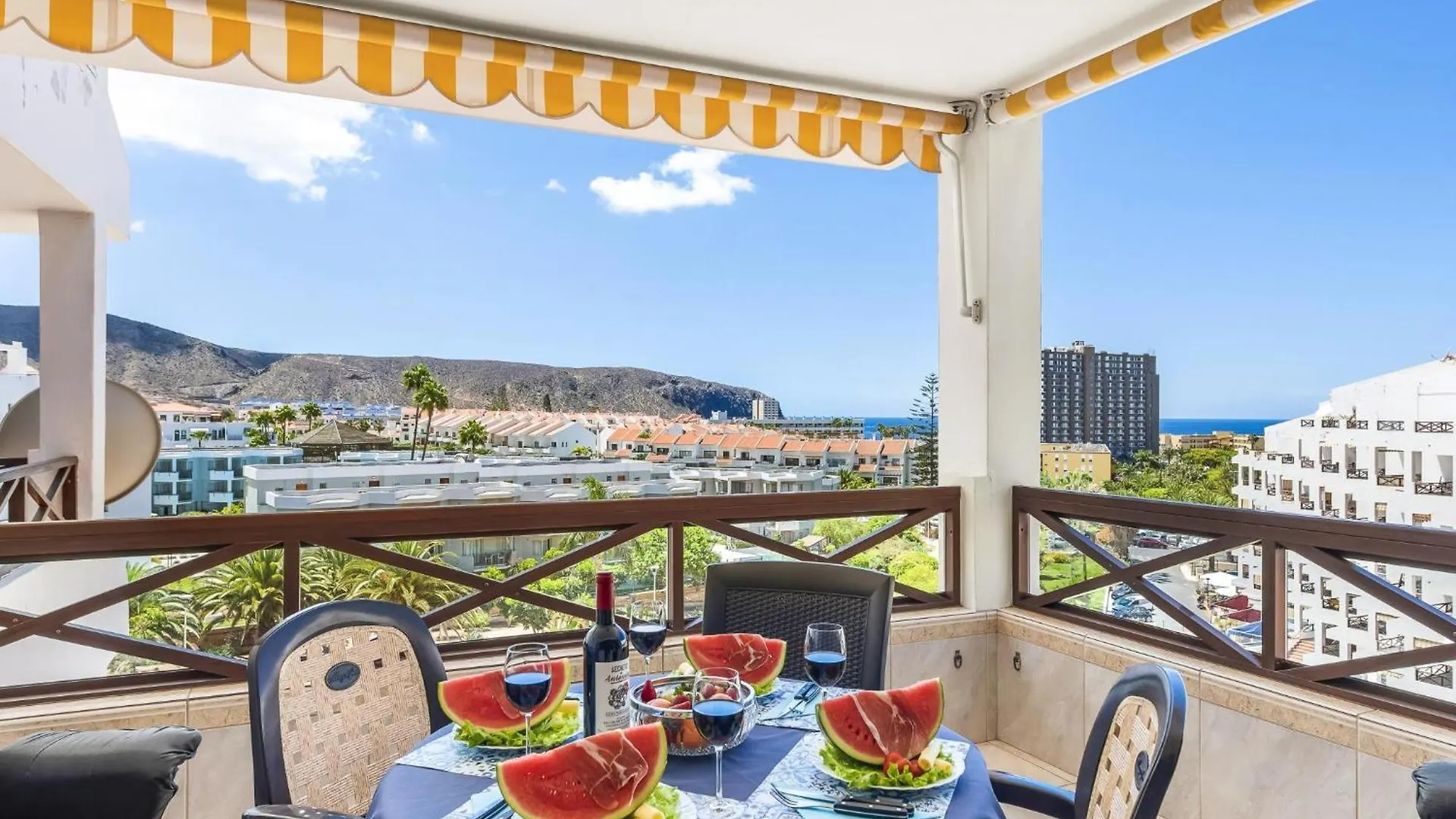 228 Chic Studio 'San Marino' Spectacular Terrace Los Cristianos